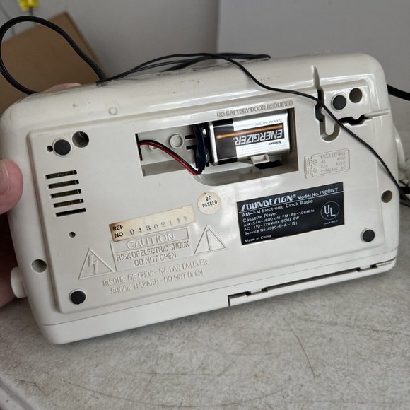 VINTAGE Soundesign 7580IVY AM/FM Alarm Clock radio Telephone Cassette Player - Picture 9 of 9